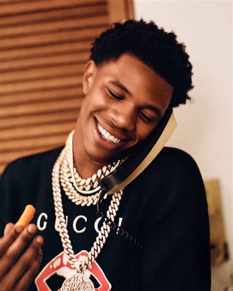 a boogie no attachments just a gucci purse|Voices in My Head Lyrics :: A Boogie Wit Da Hoodie .